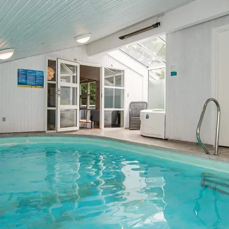 Five-bedroom Holiday In Logstor * אבלטופט