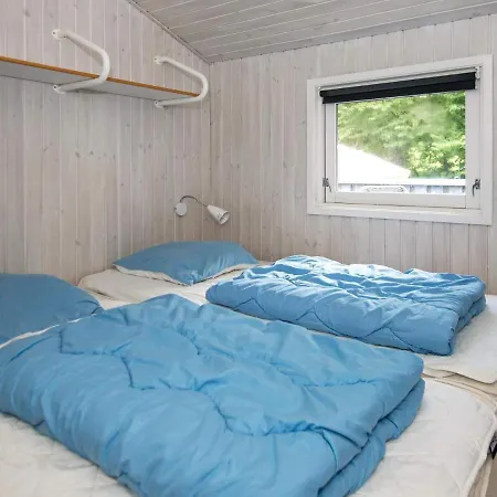 בית נופש Five-bedroom Holiday In Logstor